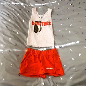 Hooters Uniform